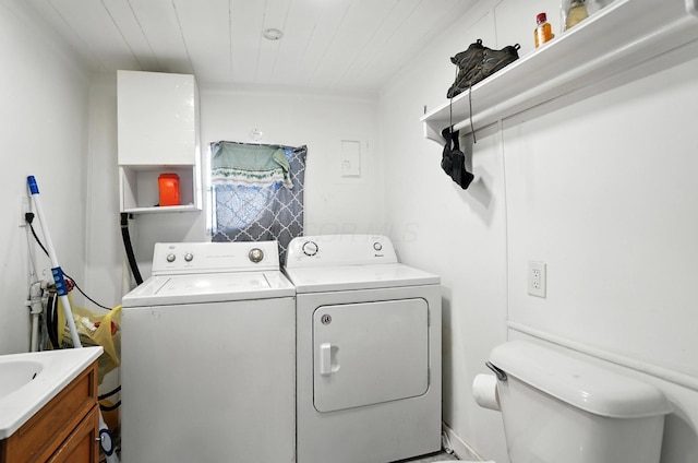 1106 E Walnut St, Lancaster, OH 43130 - laundry area with washer and clothes dryer