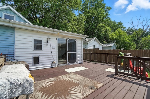 1106 E Walnut St, Lancaster, OH 43130 - view of deck