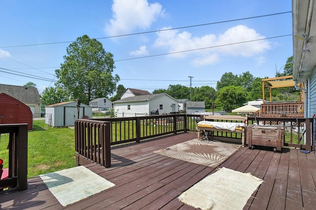 1106 E Walnut St, Lancaster, OH 43130 - deck with a shed