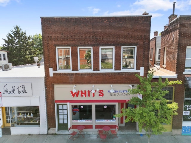 472 Tibet Rd, Columbus, OH 43202 - view of building exterior with ac unit