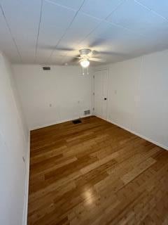 130 N 11th St, Newark, OH 43055 - spare room featuring a ceiling fan and wood finished floors