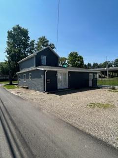 130 N 11th St, Newark, OH 43055 - view of traditional-style home
