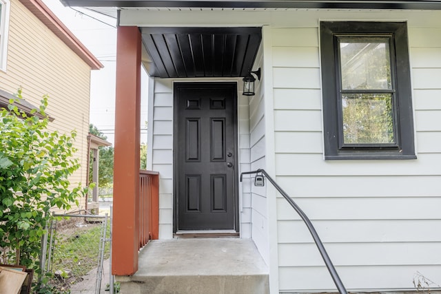 463 E Woodrow Ave, Columbus, OH 43207 - view of doorway to property