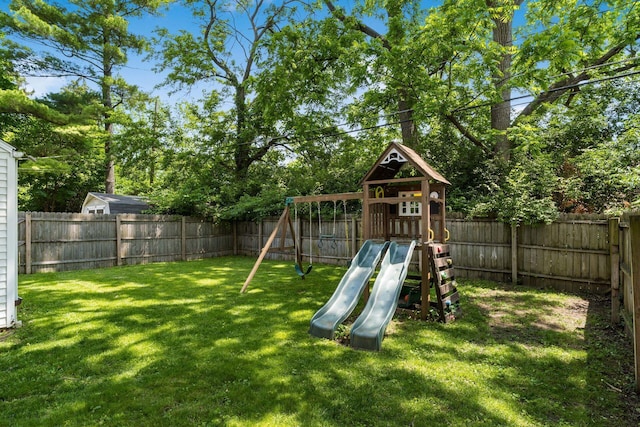 128 S Kellner Rd, Columbus, OH 43209 - view of jungle gym