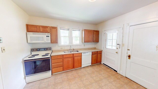 3038 Indianola Ave, Columbus, OH 43202 - photo 10