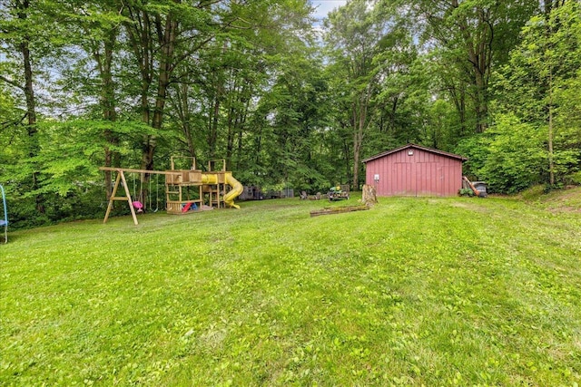 5895 Swartz Mill Rd SE, Sugar Grove, OH 43155 - view of green lawn with a playground and a trampoline