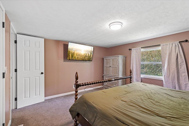 5895 Swartz Mill Rd SE, Sugar Grove, OH 43155 - carpeted bedroom featuring a textured ceiling and baseboards