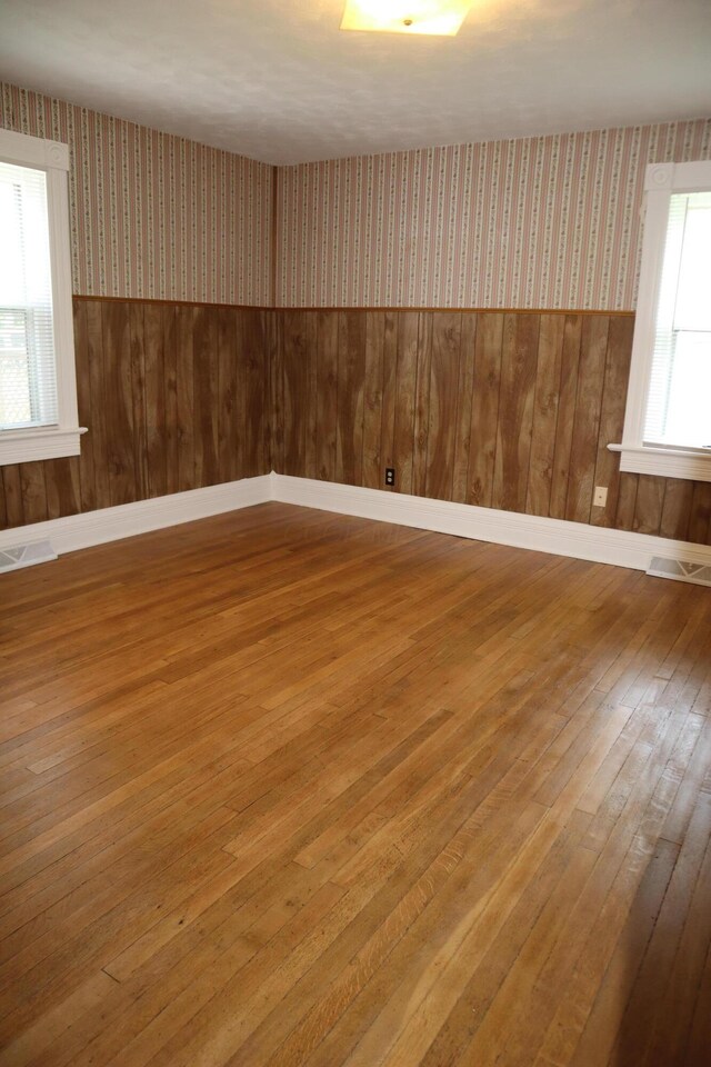 832 S Hinde St, Washington Court House, OH 43160 - photo 13