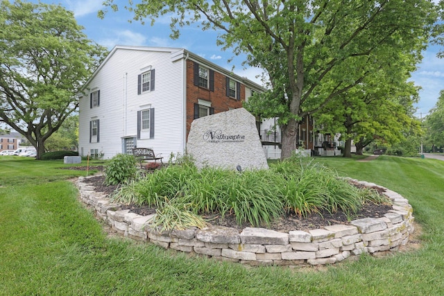 1530 Slade Ave Unit 103, Columbus, OH 43235 - community / neighborhood sign with a yard