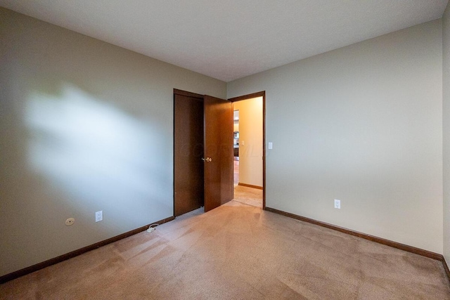 5102 Avalon Ave, Columbus, OH 43229 - spare room featuring light colored carpet