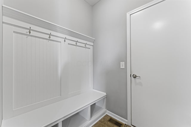 185 Saffron Dr, Sunbury, OH 43074 - mudroom featuring baseboards