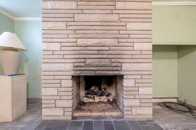 803 Wiltshire Rd, Columbus, OH 43204 - detailed view of a fireplace and crown molding