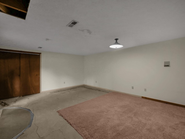 8587 Blacks Rd, Pataskala, OH 43062 - unfurnished room with baseboards