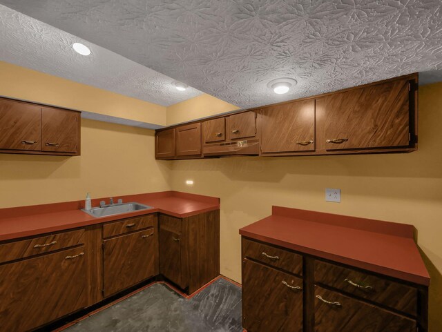 8587 Blacks Rd, Pataskala, OH 43062 - kitchen featuring a sink and under cabinet range hood