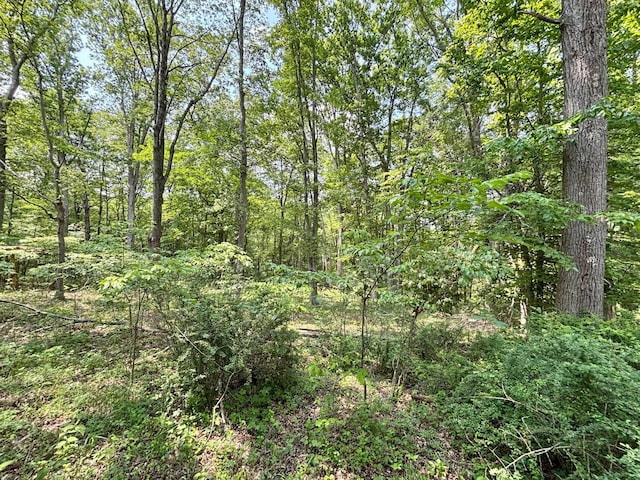 546 Edgehill Cir, Logan, OH 43138