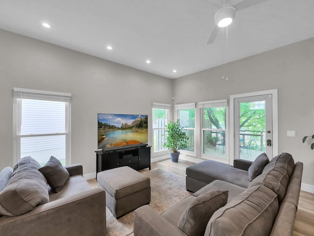 2908 Torrey Pines Dr, Pickerington, OH 43147 - living room featuring light wood finished floors, healthy amount of natural light, recessed lighting, and a ceiling fan