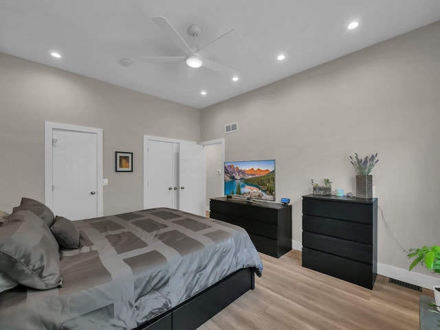 2908 Torrey Pines Dr, Pickerington, OH 43147 - bedroom with light wood-style floors, recessed lighting, baseboards, and a ceiling fan