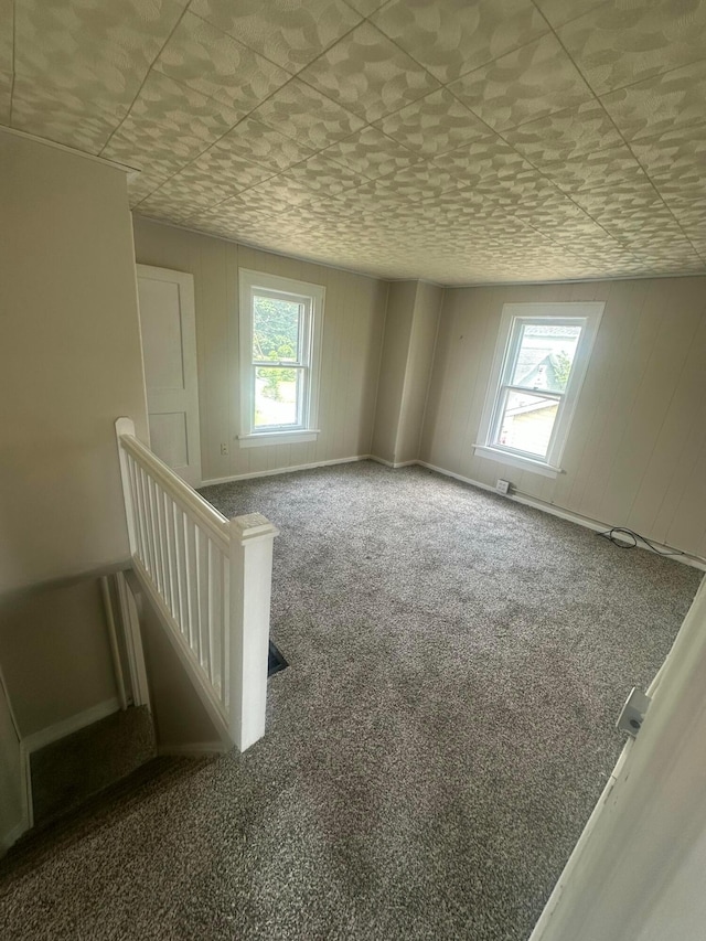 600 N Maple St, Lancaster, OH 43130 - empty room featuring carpet floors and a paneled ceiling