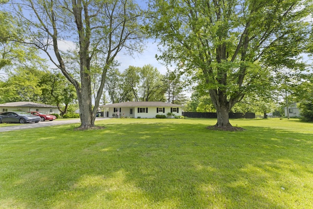 2147 Summit View Rd, Powell, OH 43065 - view of front of home featuring a front yard
