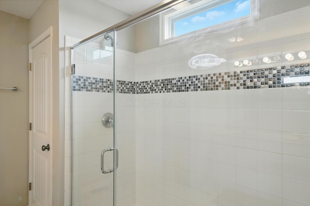 560 Green Forest Pl, Lithopolis, OH 43136 - bathroom with a stall shower