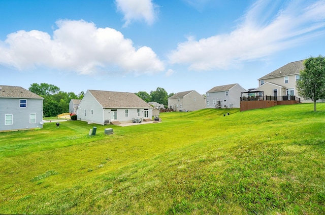 560 Green Forest Pl, Lithopolis, OH 43136 - view of grassy yard with a residential view and a patio