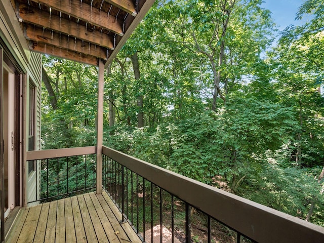 3120 Walden Ravines, Columbus, OH 43221 - view of wooden terrace