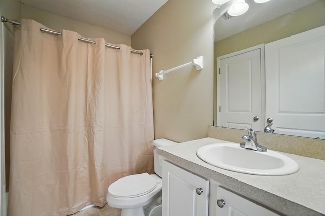 5629 Middle Falls St, Dublin, OH 43016 - full bathroom with vanity and shower / bath combination with curtain