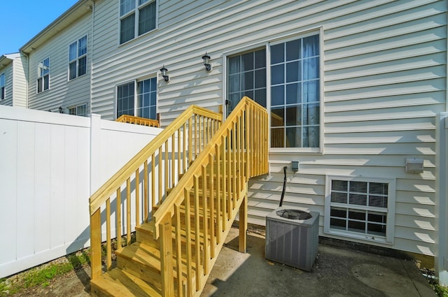 5629 Middle Falls St, Dublin, OH 43016 - view of exterior entry