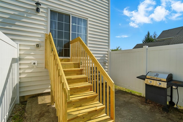 5629 Middle Falls St, Dublin, OH 43016 - view of stairway