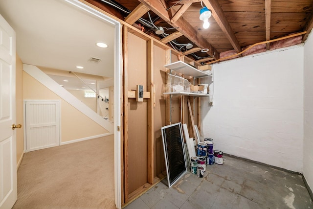 677 E Weisheimer Rd, Columbus, OH 43214 - unfinished basement featuring recessed lighting