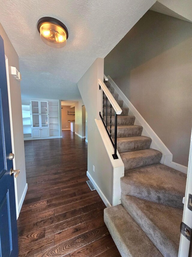 278 Clover Ct, Dublin, OH 43017 - photo 3
