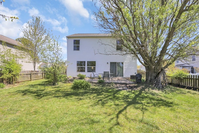 1993 Schrive Dr, Hilliard, OH 43026 - rear view of property with a patio area