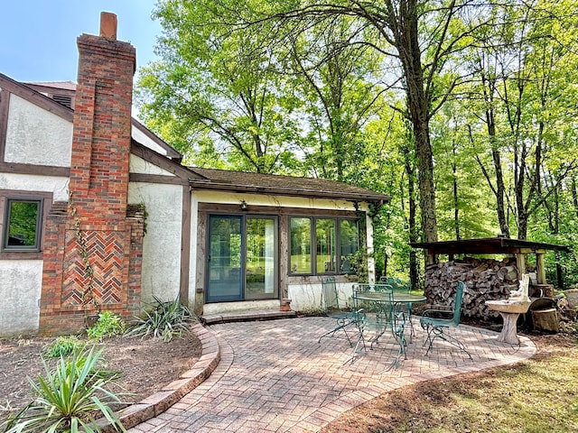 5401 Plantation Rd, Sunbury, OH 43074 - view of patio