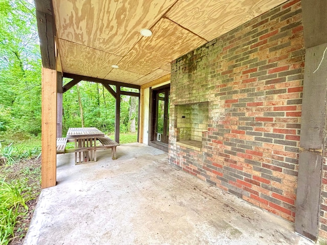 5401 Plantation Rd, Sunbury, OH 43074 - view of patio / terrace