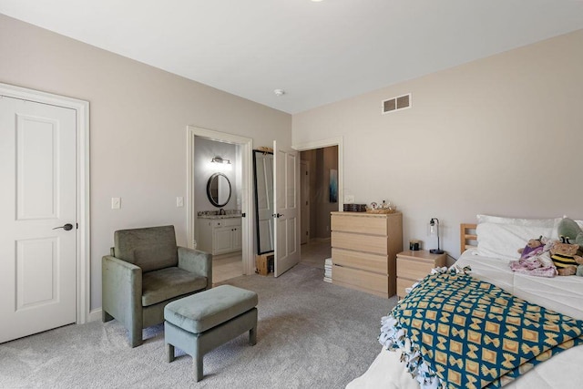 2570 Jewett Rd, Powell, OH 43065 - bedroom featuring light colored carpet and ensuite bathroom
