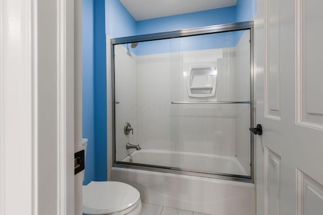 2570 Jewett Rd, Powell, OH 43065 - bathroom with enclosed tub / shower combo and tile patterned floors