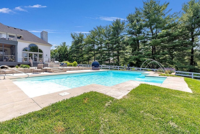 2570 Jewett Rd, Powell, OH 43065 - swimming pool featuring a patio