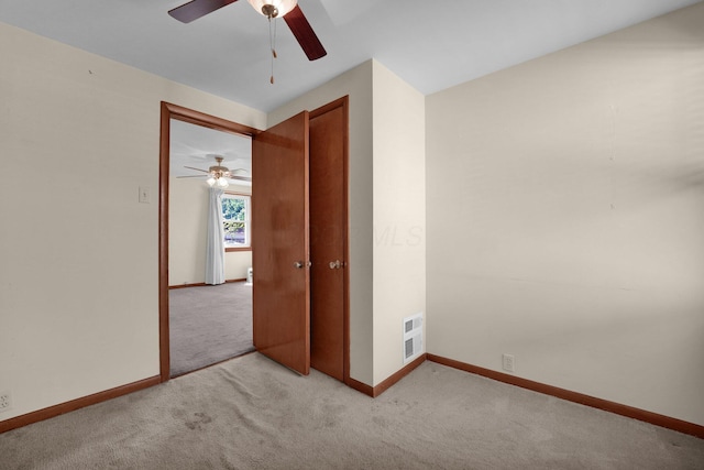 2007 Dunbar Dr, Columbus, OH 43224 - unfurnished room with ceiling fan and light colored carpet