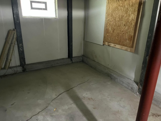 170 E Maynard Ave, Columbus, OH 43202 - view of below grade area