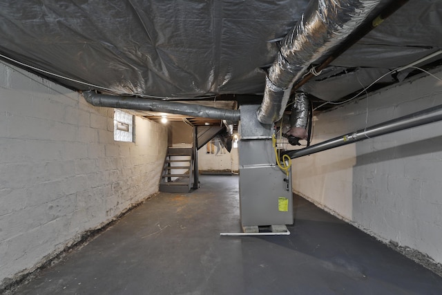 212-214 S Eureka Ave, Columbus, OH 43204 - unfinished below grade area with heating unit and stairs