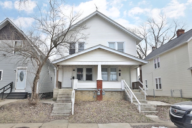 212-214 S Eureka Ave, Columbus, OH 43204 - american foursquare style home featuring entry steps and a porch
