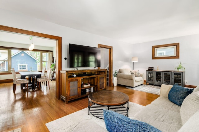 138 E Kelso Rd, Columbus, OH 43202 - living room with wood finished floors and baseboards