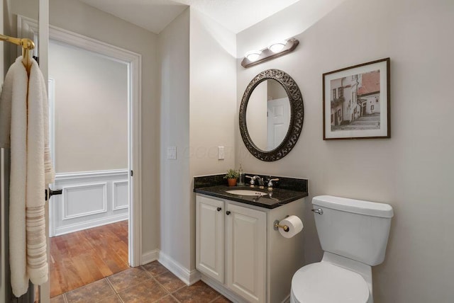 8467 Tartan Fields Dr, Dublin, OH 43017 - bathroom featuring vanity and toilet