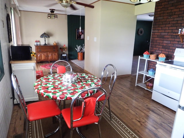 5082 Sutherland Dr, Columbus, OH 43207 - dining space with ceiling fan and wood finished floors