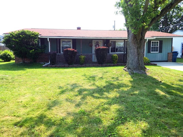 5082 Sutherland Dr, Columbus, OH 43207 - single story home featuring a front yard