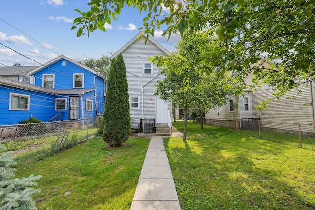 147 Schultz Ave, Columbus, OH 43222 - view of front facade with entry steps and a fenced backyard