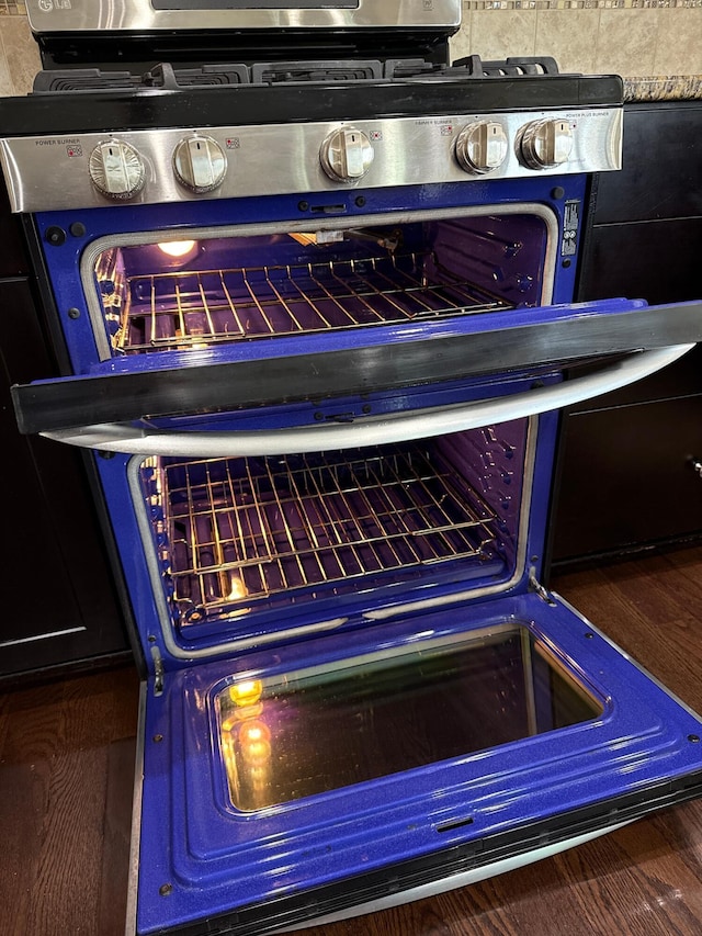 150 Shawnee Dr, Pickerington, OH 43147 - kitchen view of stainless steel gas range oven