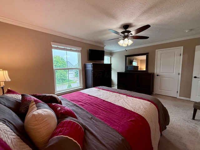 150 Shawnee Dr, Pickerington, OH 43147 - carpeted bedroom featuring ornamental molding, a ceiling fan, and baseboards