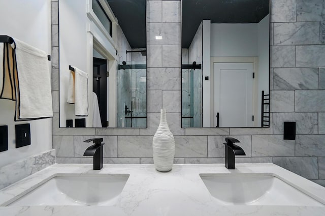 158 Punta Aly, Columbus, OH 43201 - bathroom with double vanity and a shower