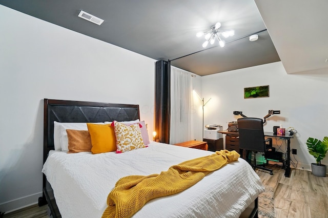 158 Punta Aly, Columbus, OH 43201 - bedroom with wood finished floors and baseboards
